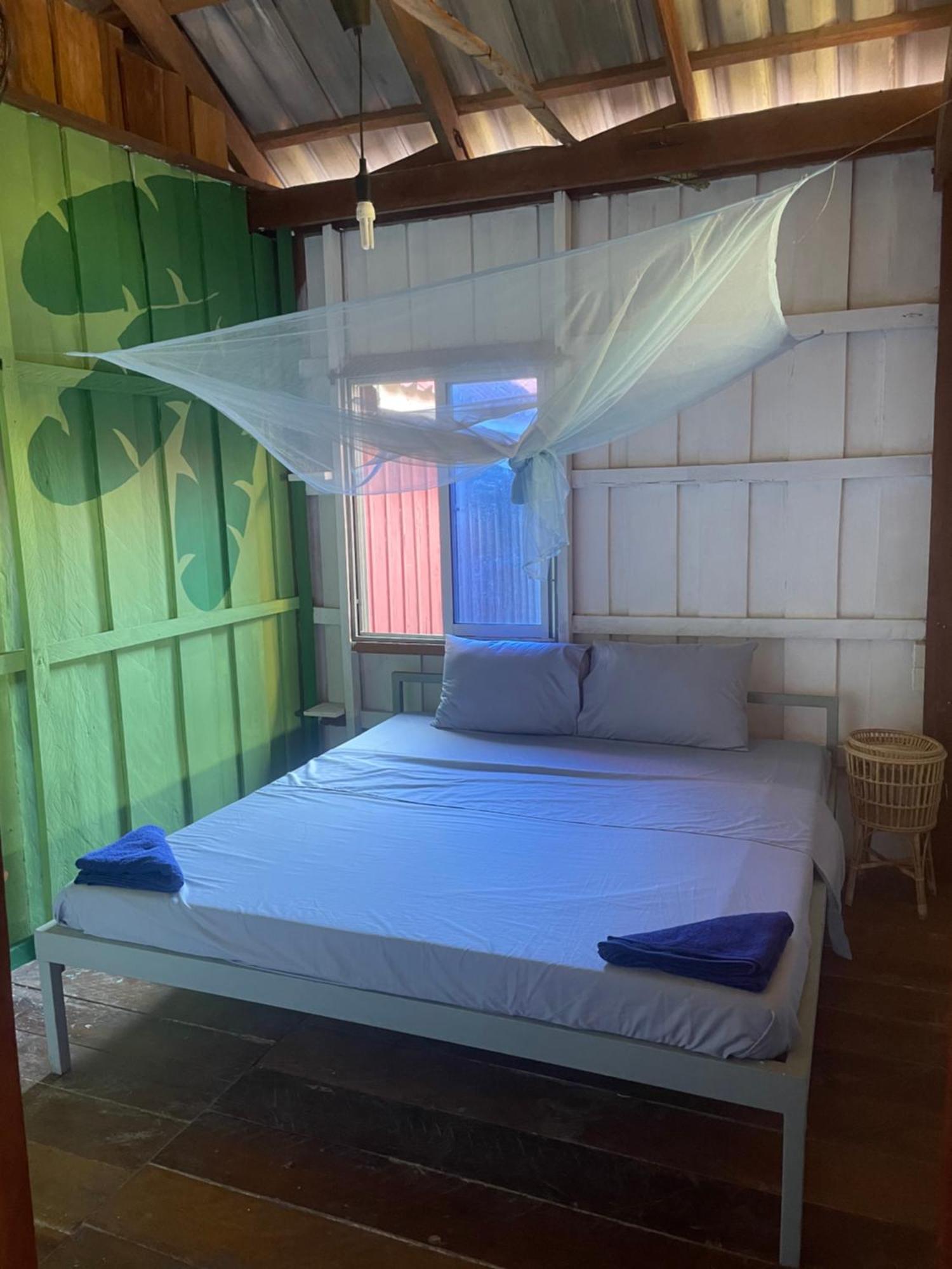 The Hornbill Hostel كوه رونغ ساملوم المظهر الخارجي الصورة